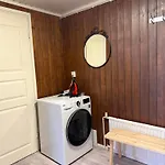 Saunallinen Iso Omakotitalo Apartman *