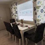 Saunallinen Iso Omakotitalo * Kotka