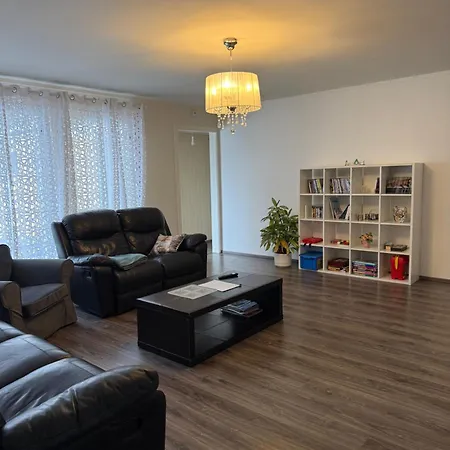 Apartamento Saunallinen Iso Omakotitalo